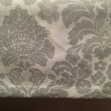 Load image into Gallery viewer, Delovely Damask